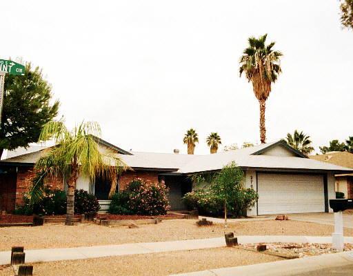 2707 S Flint Cir., Mesa, AZ 85202