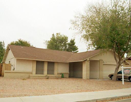 2033 S Longmore St., Mesa, AZ 85202