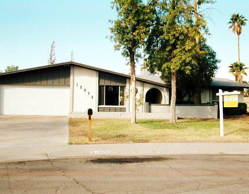 12042 N 46th Ln., Glendale, AZ 85304