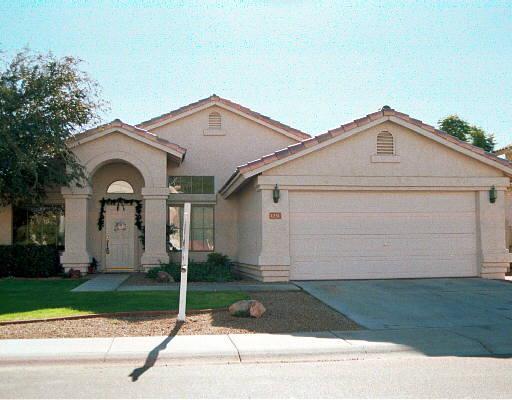 1231 W Canary Way, Chandler, AZ 85286