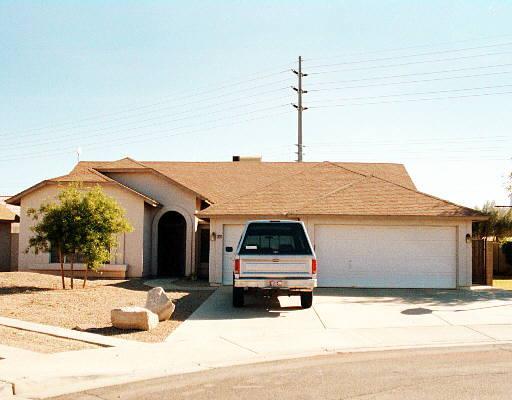 813 N Falcon Dr., Gilbert, AZ 85236