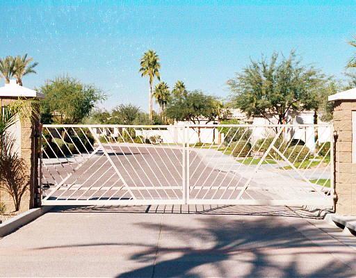 7372 E Kalil Dr., Scottsdale, AZ 85260