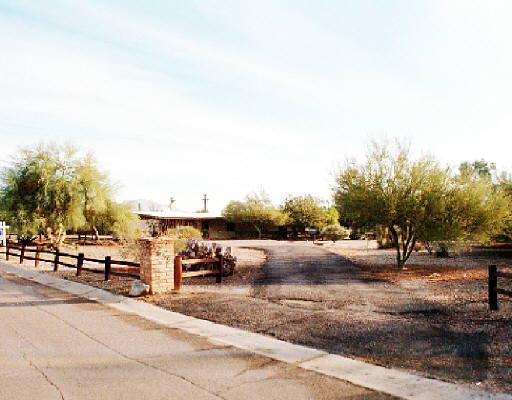 5655 N Camino Del Contento St., Paradise Valley, AZ 85253