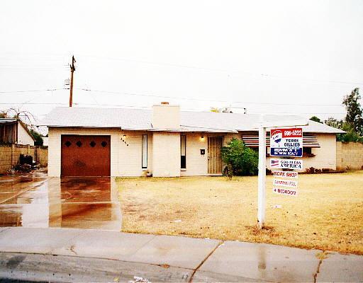 2958 N 44th Ln., Phoenix, AZ 85031