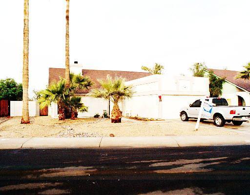 6710 N 72nd Dr., Glendale, AZ 85303