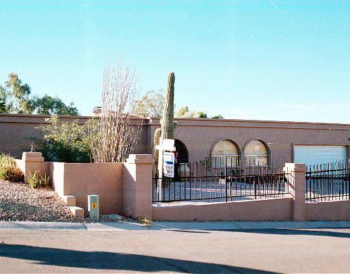 2001 E Vista Ave., Phoenix, AZ