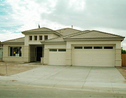 8037 W Louise Dr., Peoria, AZ 85383