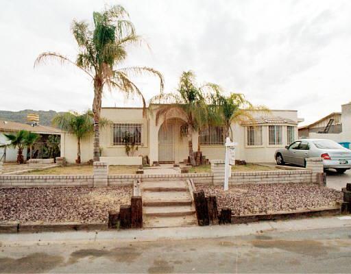 817 E Desert Drive South, Phoenix, AZ 85040