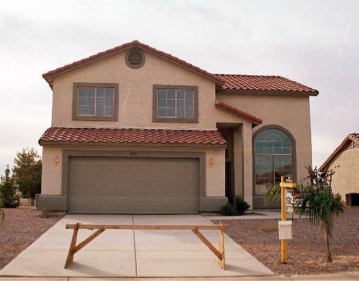 9527 W Oneida Dr., Arizona City, AZ 85223