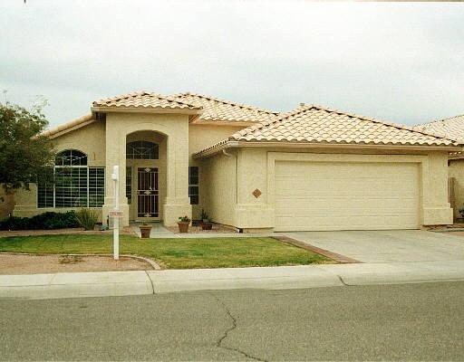 6627 W Louise Dr., Glendale, AZ 85310