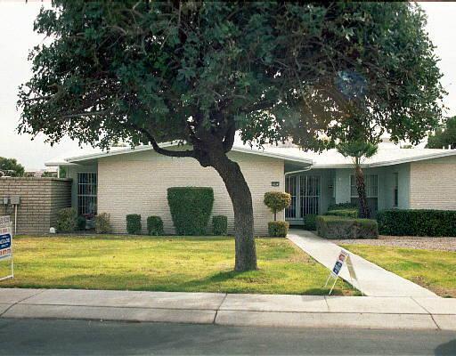 10403 W Ocotillo Dr., Sun City, AZ 85373