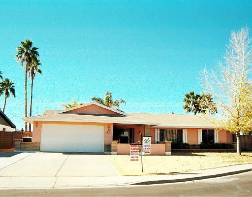 3028 S Noche De Paz, Mesa, AZ 85202