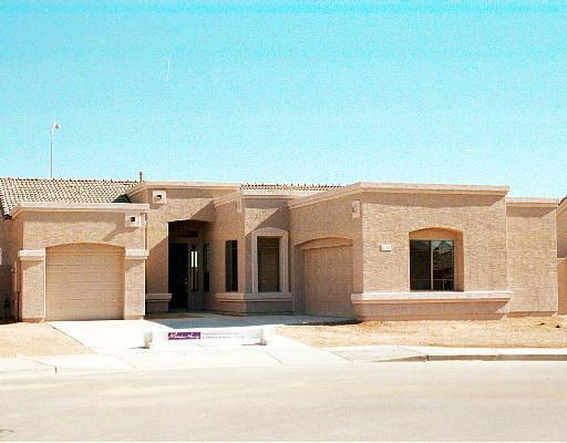 2333 S Bristol, Mesa, AZ 85209
