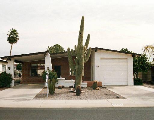 2155 N Middlecoff Dr., Mesa, AZ 85215