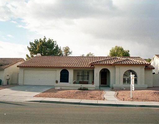 4040 E Cholla Canyon Dr., Phoenix, AZ 85044