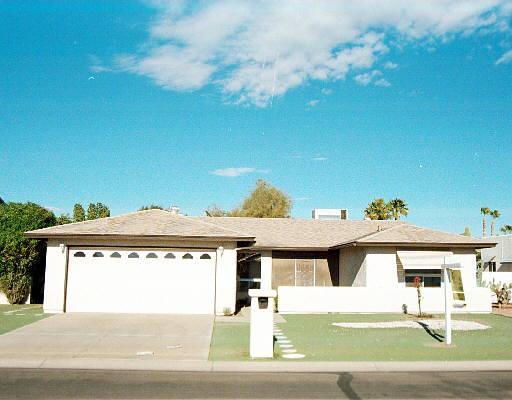 26437 S Dartford Dr. #15, Sun Lakes, AZ 85248