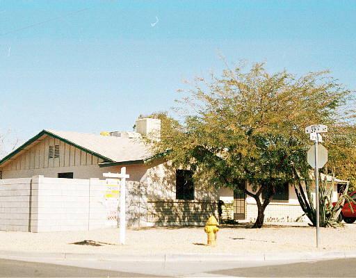 3702 E Kings Ave., Phoenix, AZ 85032