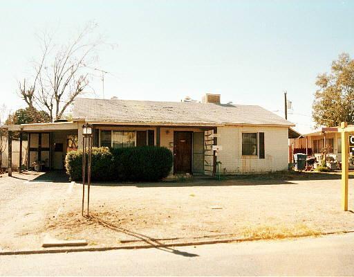 1851 E Earll Dr., Phoenix, AZ 85016
