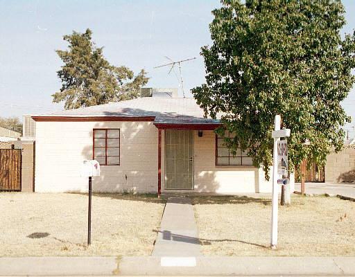 1136 E Sunnyslope Ln., Phoenix, AZ 85020