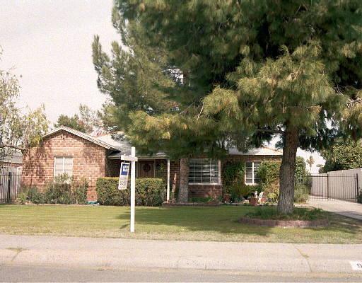 912 W Avalon Dr., Phoenix, AZ 85013