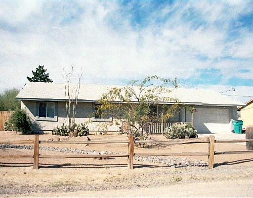 148 S Malcolm Dr., Apache Junction, AZ 85220