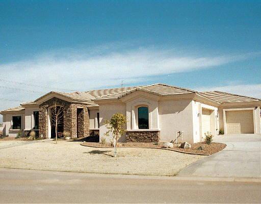 331 N Portland Ave., Gilbert, AZ 85234