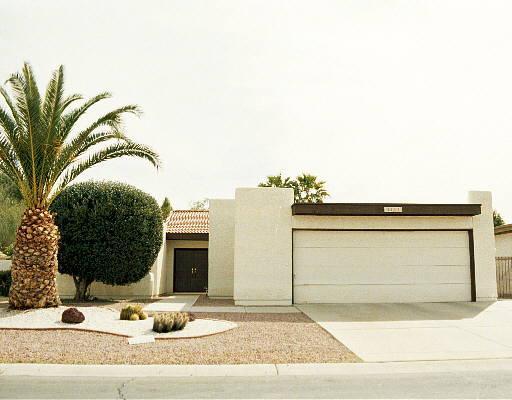 26401 S Lakewood Dr., Sun Lakes, AZ 85248