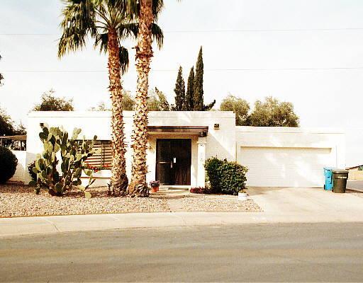 701 E Michelle Dr., Phoenix, AZ 85022