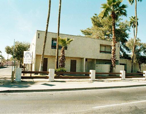 2634 N 43rd Ave. #B, Phoenix, AZ 85009
