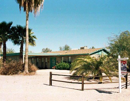 1301 N 64th Pl., Mesa, AZ 85205