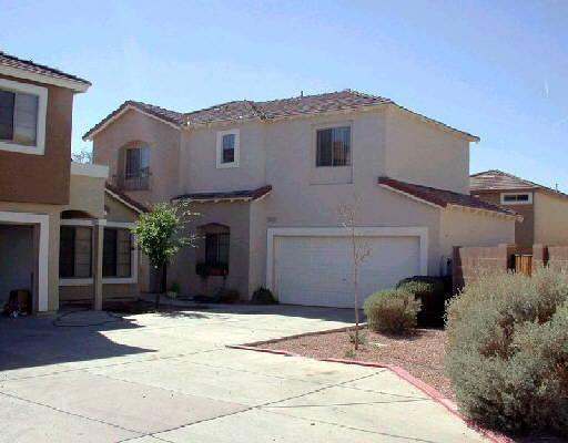 1190 S Redrock Ct. #B, Gilbert, AZ 85296