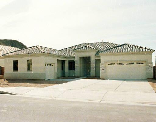 8641 E Hillview St., Mesa, AZ 85207