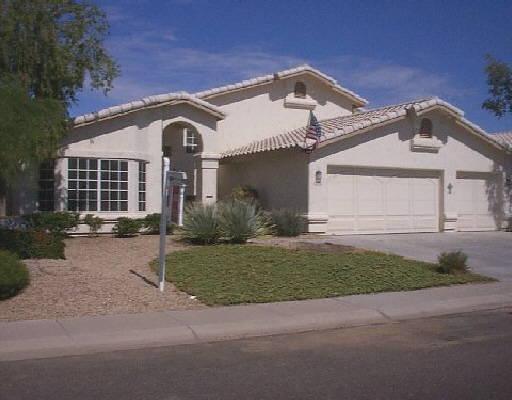 2744 E Bighorn Ave., Phoenix, AZ 85048