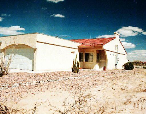 15107 S Moon Valley Rd., Arizona City, AZ 85123