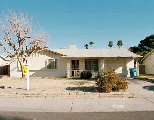4220 W Kaler Dr., Phoenix, AZ 85051