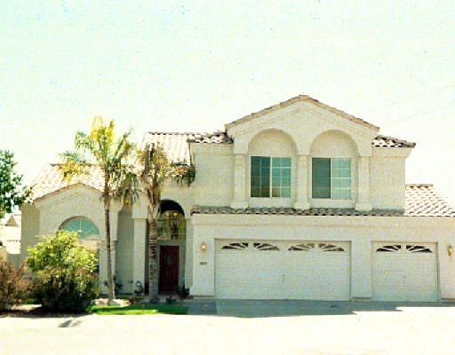 4015 E Summerhaven Dr., Phoenix, AZ 85044