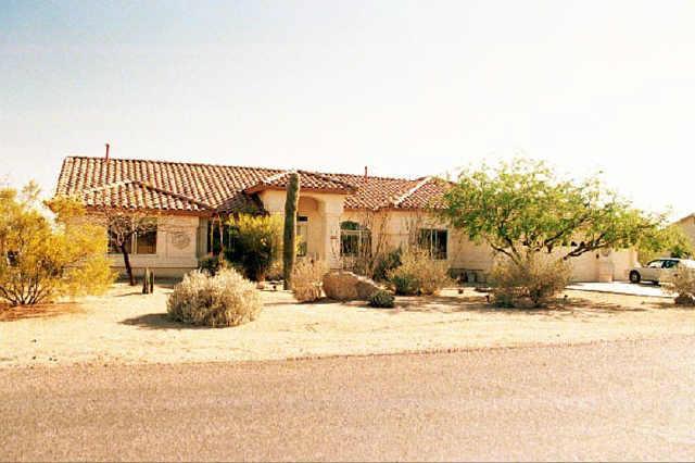 529 E Blue Eagle Ln., Phoenix, AZ 85086