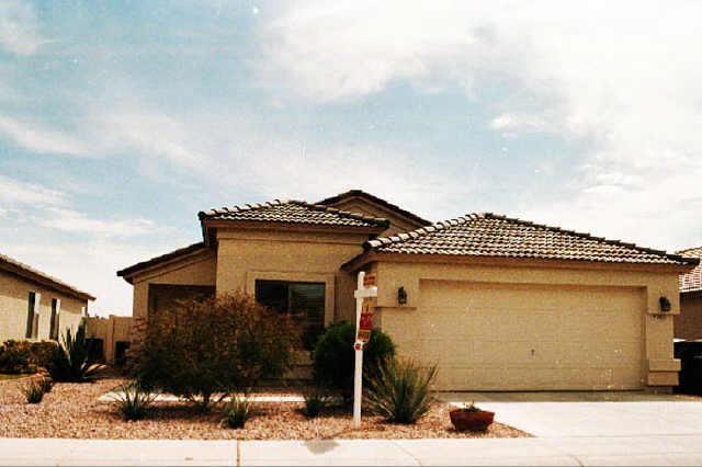 2023 E Aire Libre Ave., Phoenix, AZ 85022