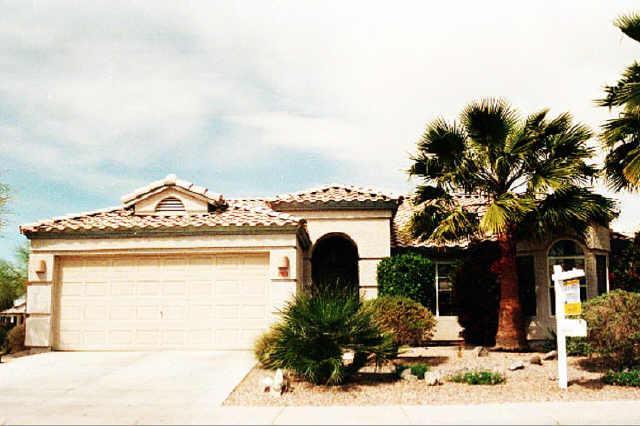 2220 E Edna Ave., Phoenix, AZ 85022