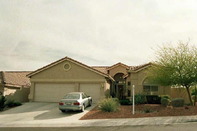 903 E Hiddenview Dr., Phoenix, AZ 85048