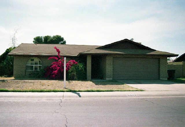 9422 N 49th Ave., Glendale, AZ 85302