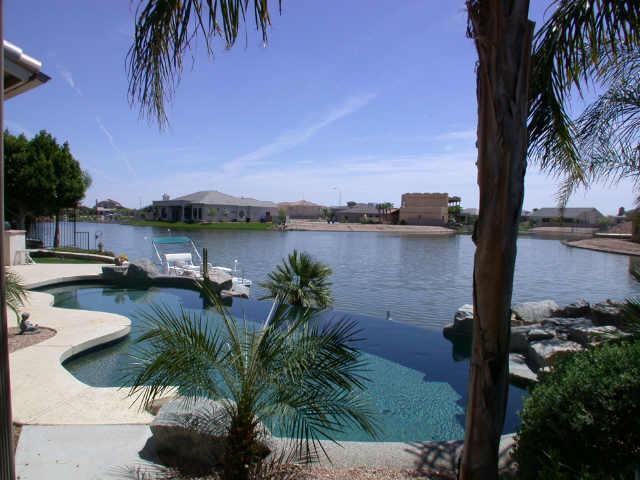 741 W Hackberry Dr., Chandler, AZ 85248