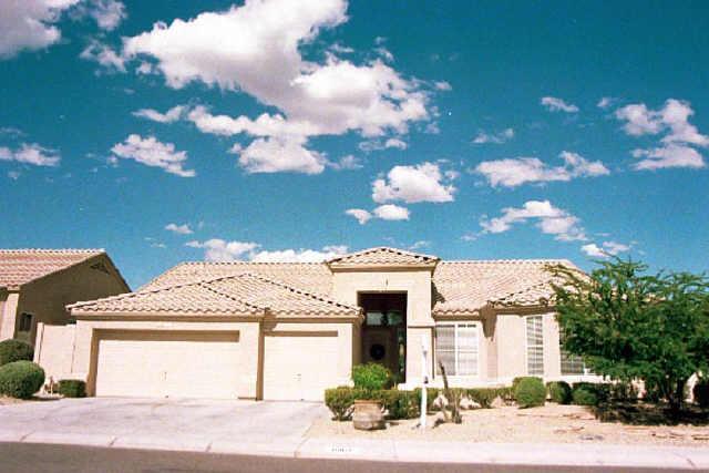 15821 S 6th Dr., Phoenix, AZ 85045