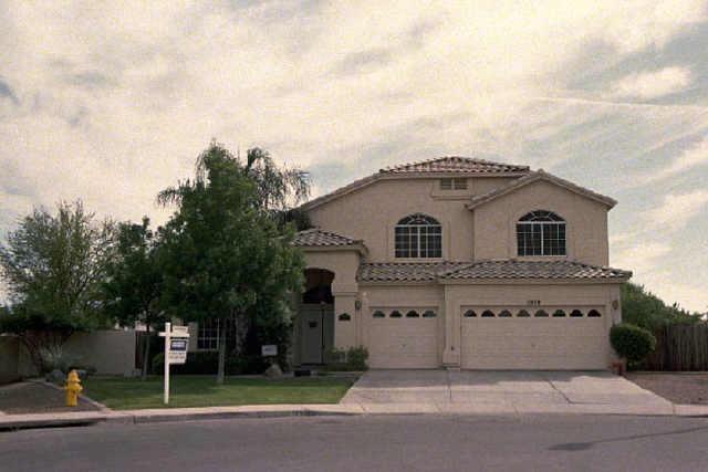 1050 N Layman St., Gilbert, AZ 85233
