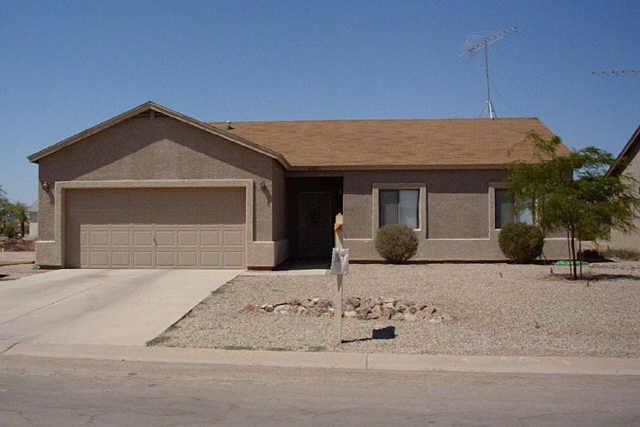 9402 Tinajas Dr., Arizona City, AZ 85223