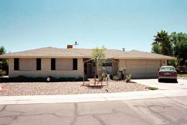 15818 N Meadow Park Dr., Sun City, AZ 85351