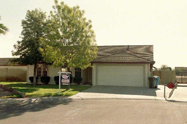 1002 W Wickieup Ln., Phoenix, AZ 85027