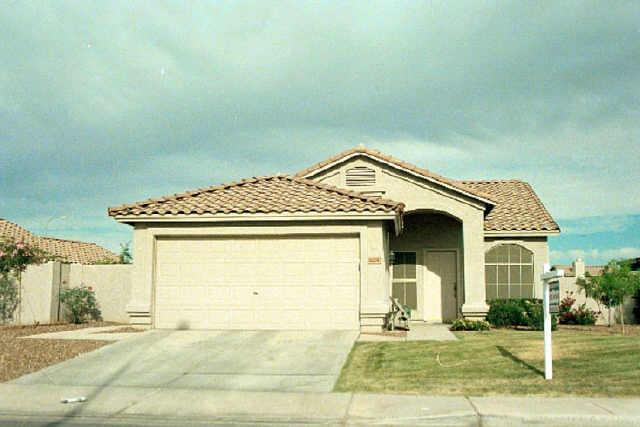 2231 W Navajo Way, Chandler, AZ 85248