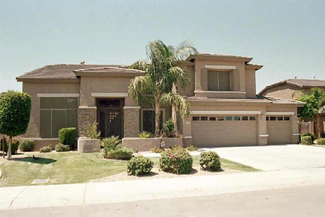 8746 W Tonopah Dr., Peoria, AZ 85382