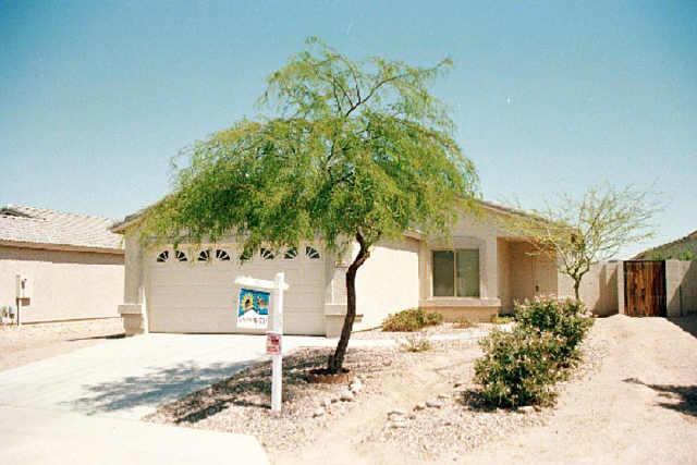 8922 E Butternut Ave., Mesa, AZ 85208